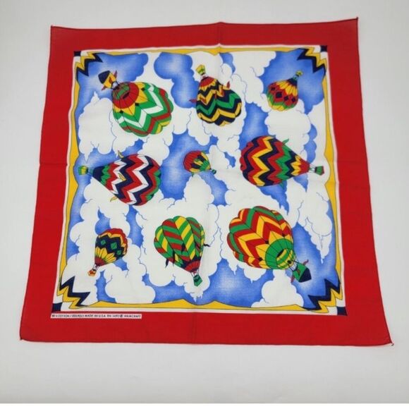 Vintage Accessories - Vintage Multicolor Hot Air Balloon Scarf